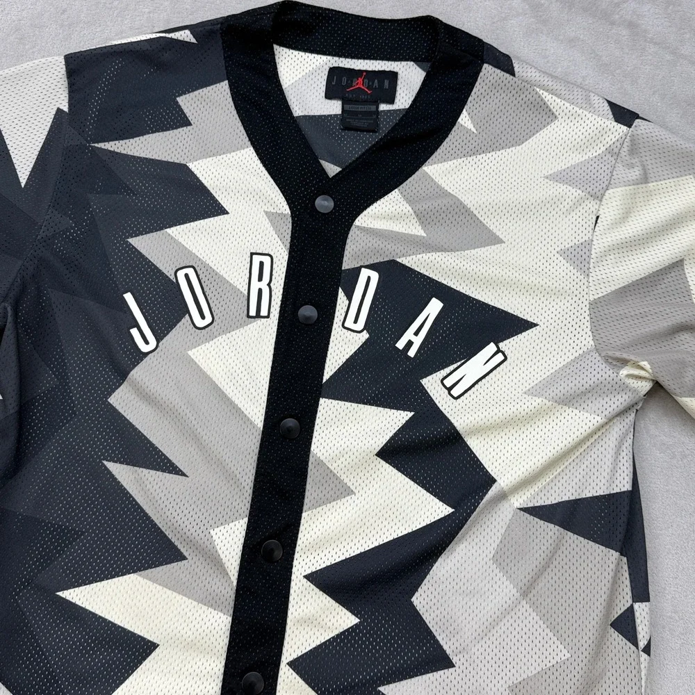 Jordan Baseball Jersey Mens Medium Black Grey Geometric Mesh Streetwear Sports